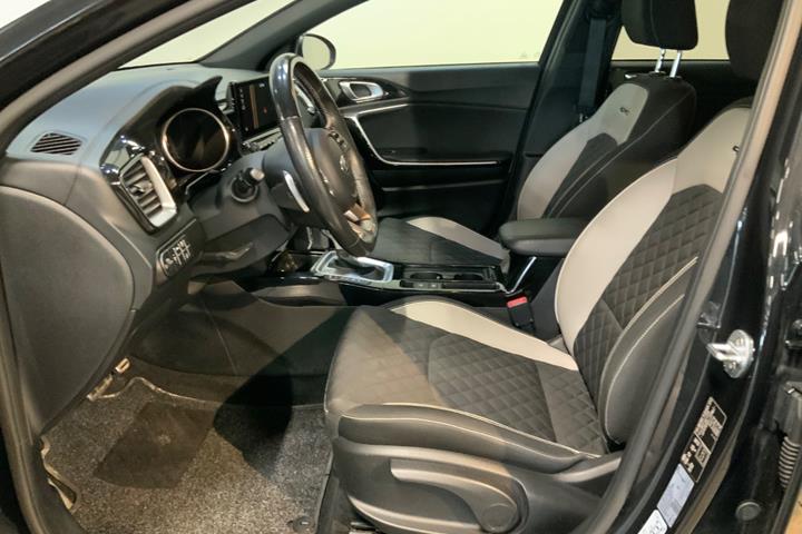 Sort Kia Ceed fra 2020