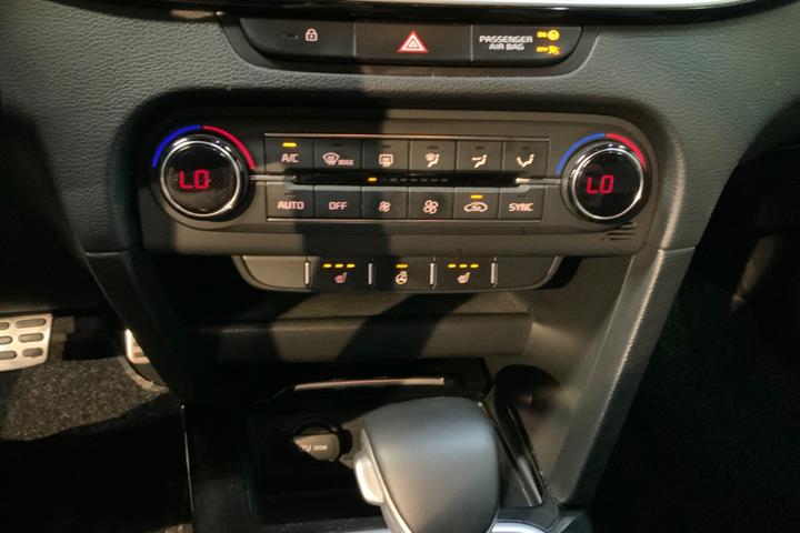 Sort Kia Ceed fra 2020