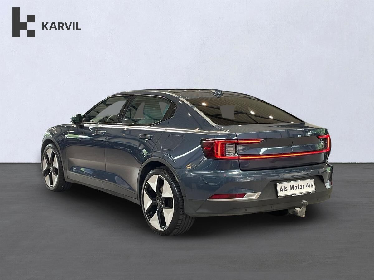 Blå Polestar 2 fra 2023