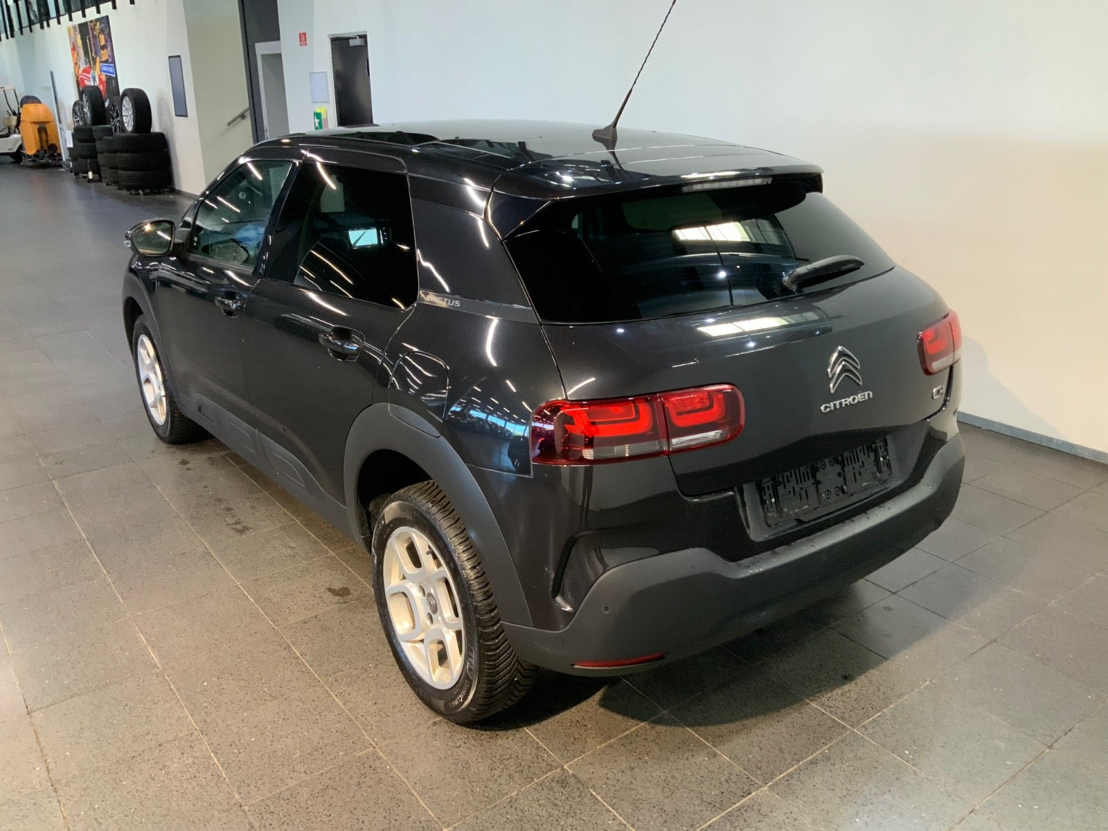 Sort Citroën C4 Cactus fra 2019