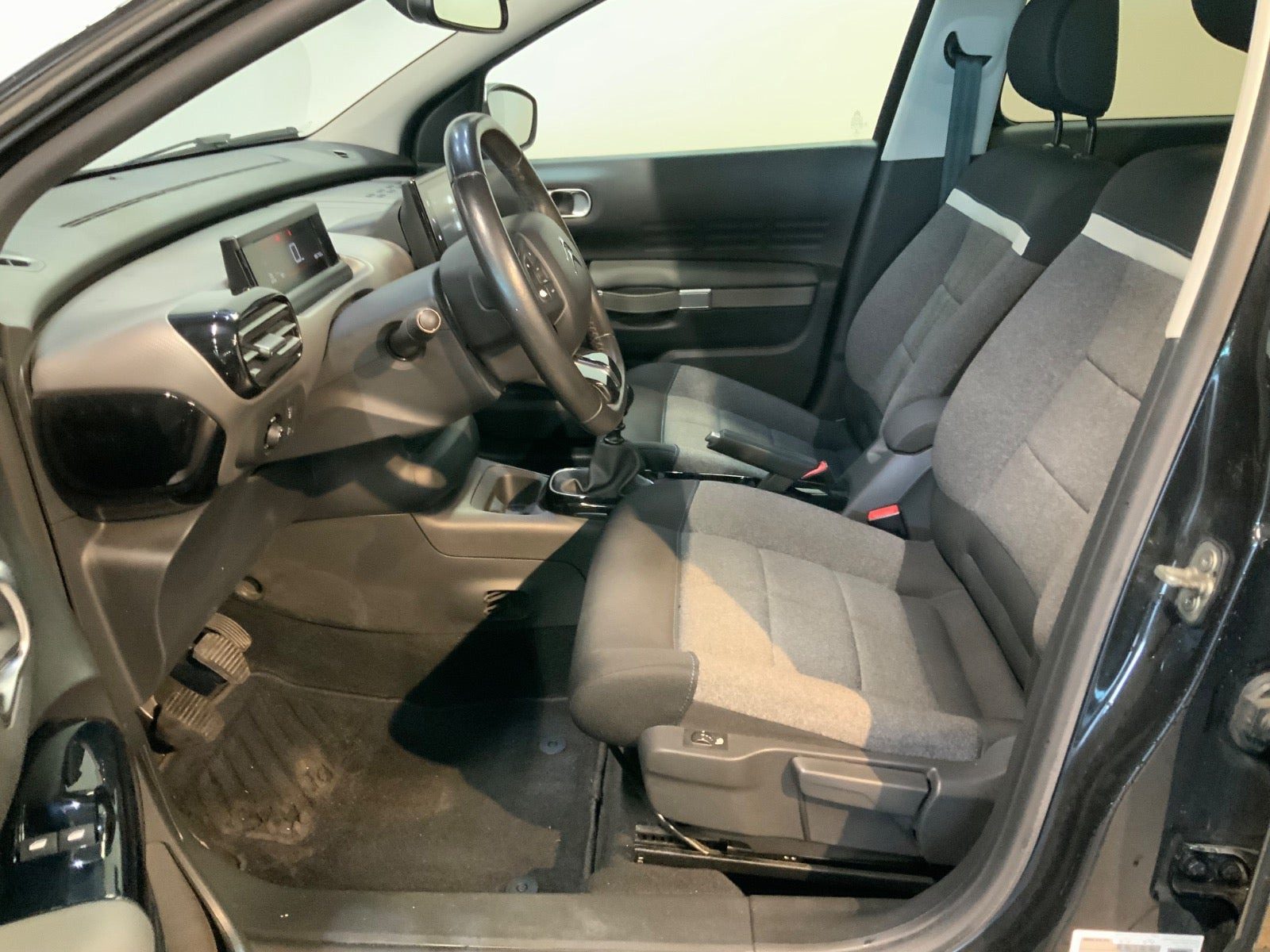Sort Citroën C4 Cactus fra 2019