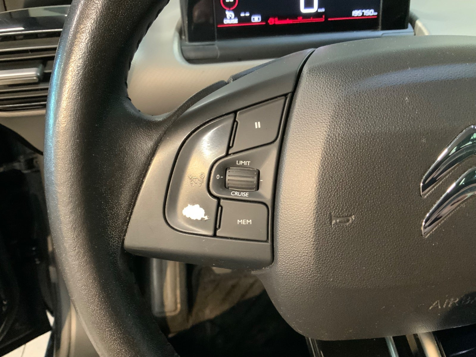 Sort Citroën C4 Cactus fra 2019