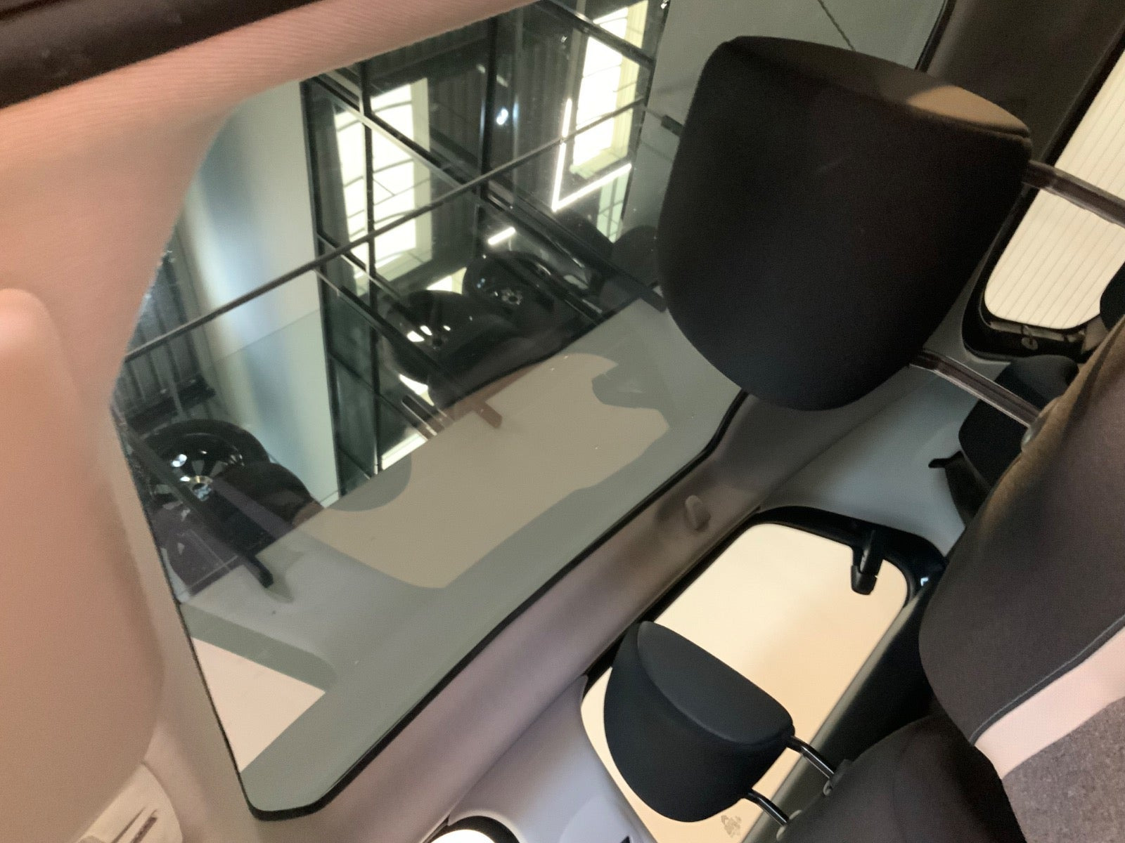 Sort Citroën C4 Cactus fra 2019