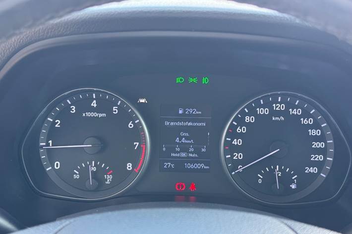 Hvid Hyundai i30 fra 2021