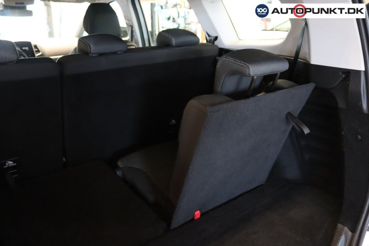 Hvid Renault Grand Scenic IV fra 2018