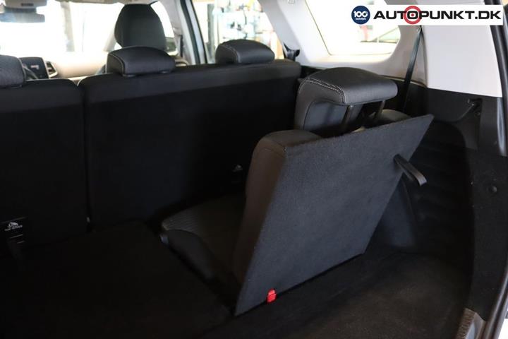 Hvid Renault Grand Scenic IV fra 2018