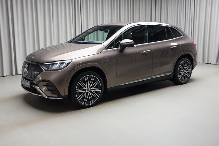 Brun Mercedes EQE350 SUV fra 2025