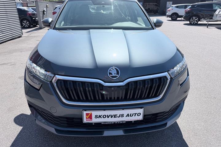 Grå Skoda Kamiq fra 2022