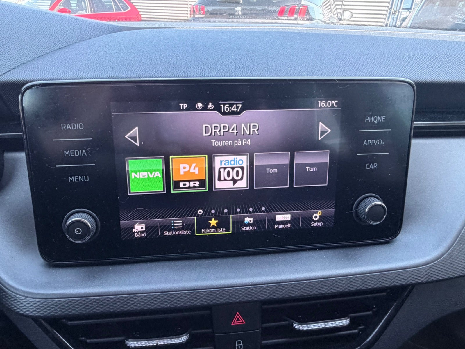 Grå Skoda Kamiq fra 2022