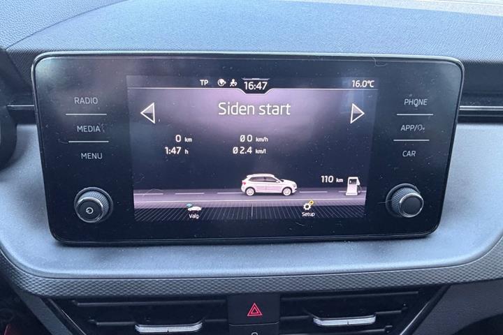 Grå Skoda Kamiq fra 2022