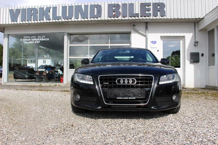 Sort Audi A5 fra 2009