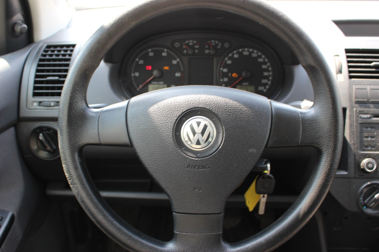 Sort VW Polo fra 2008