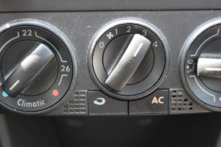 Sort VW Polo fra 2008