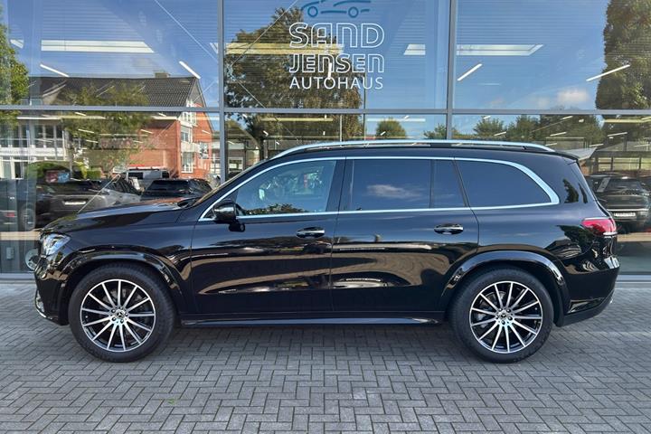 Sort Mercedes GLS400 d fra 2023