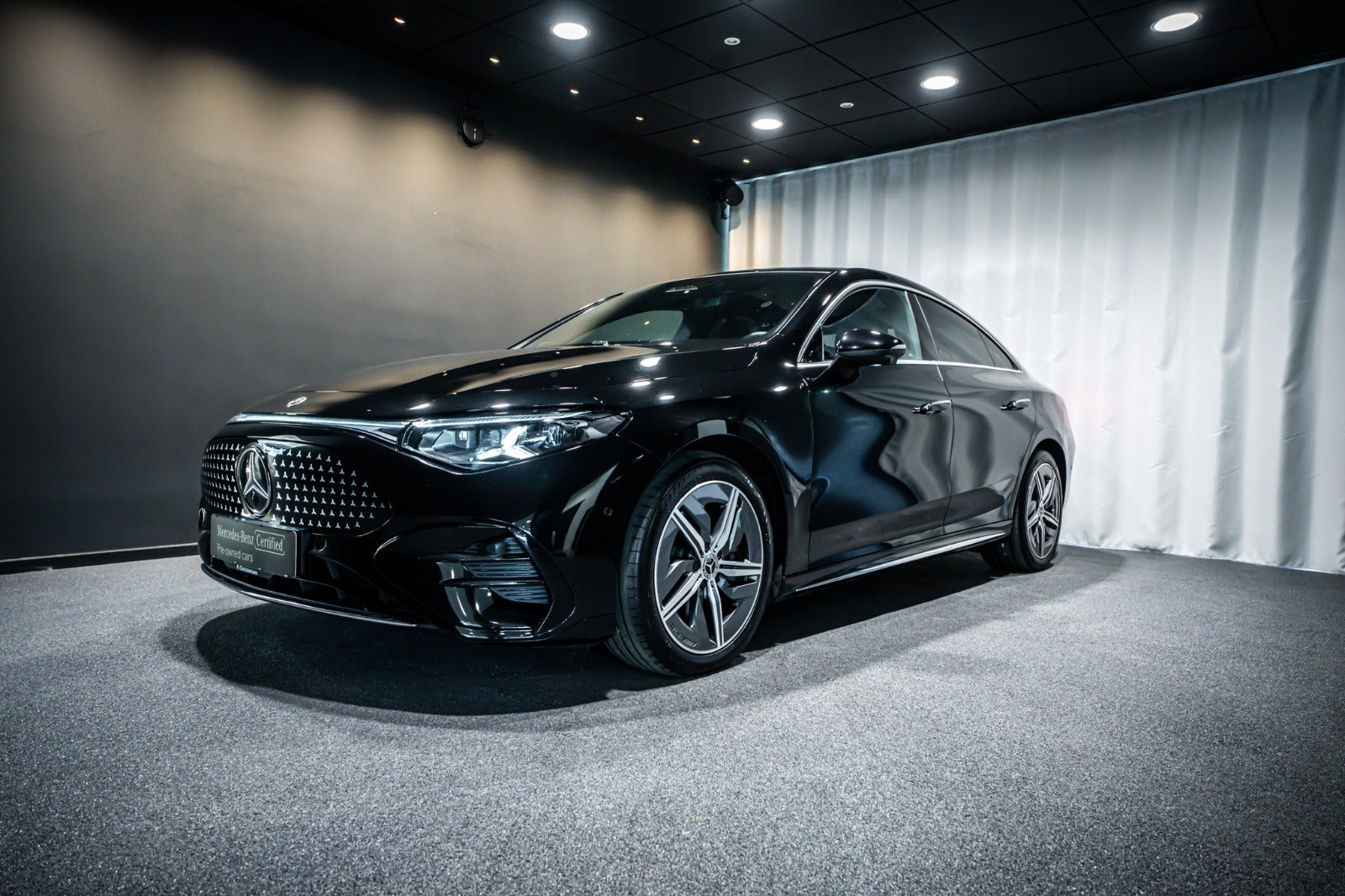 Sort Mercedes CLA250+ fra 2025