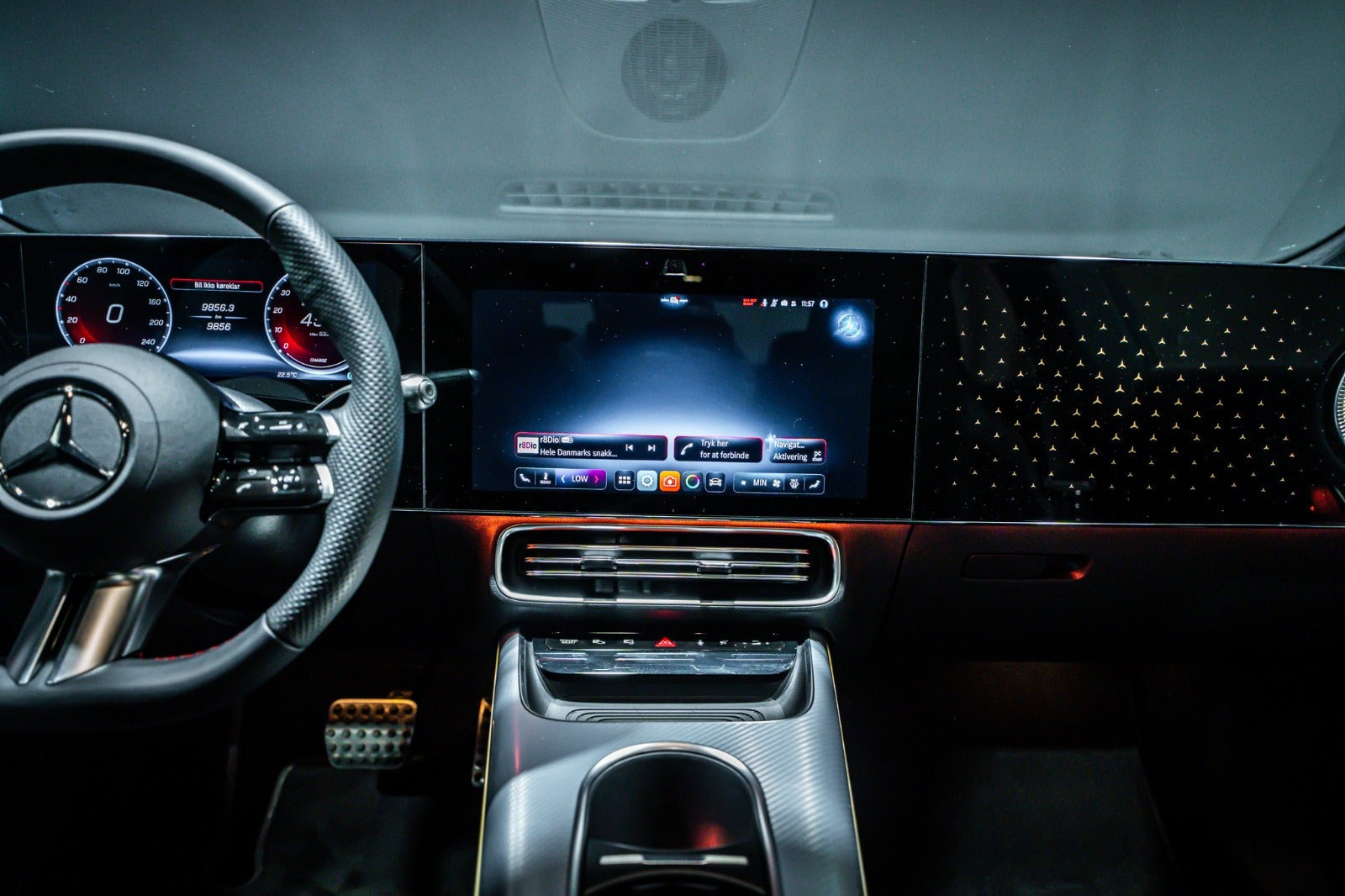 Sort Mercedes CLA250+ fra 2025