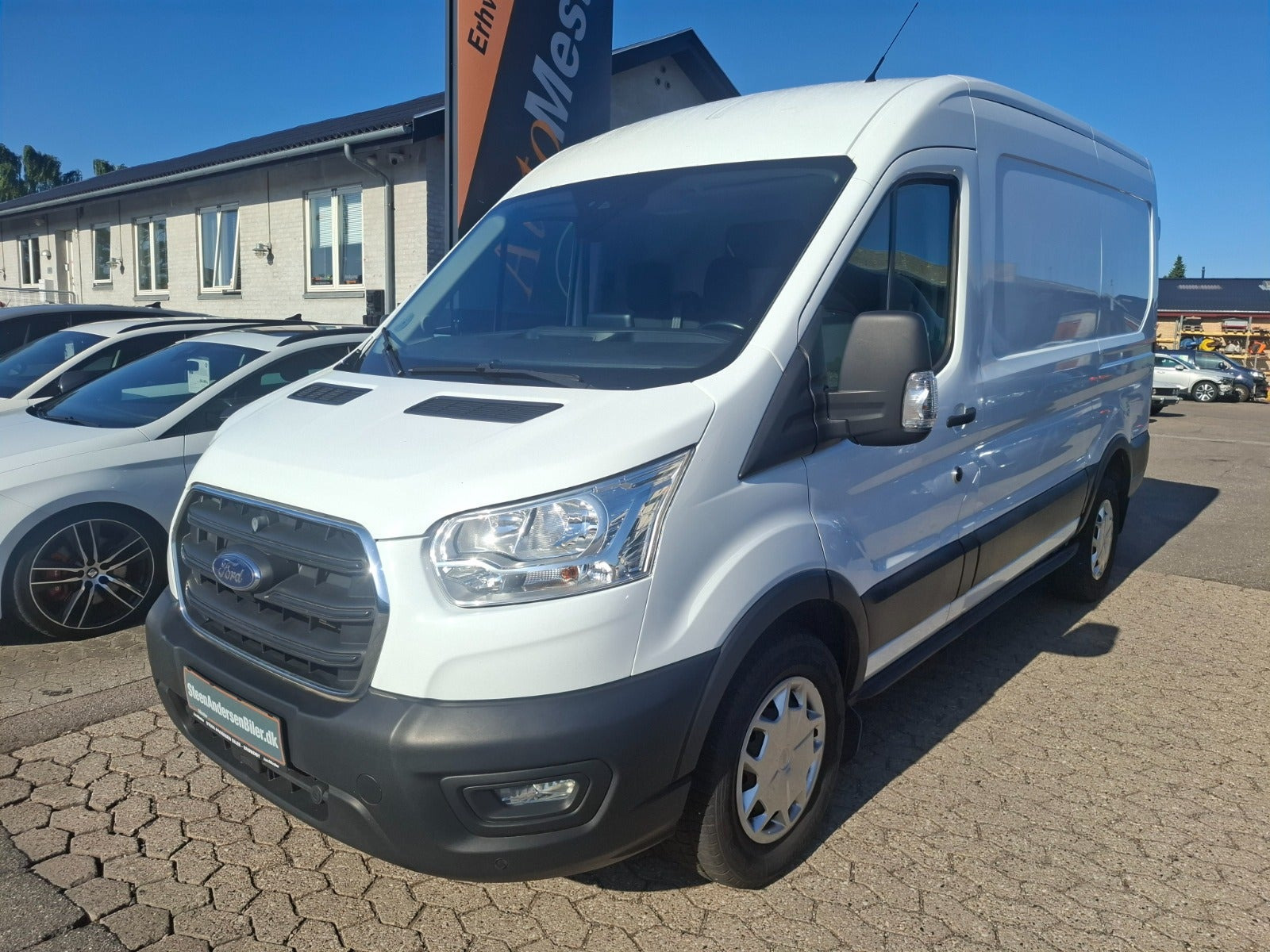 Hvid Ford Transit 350 L2 Van fra 2020