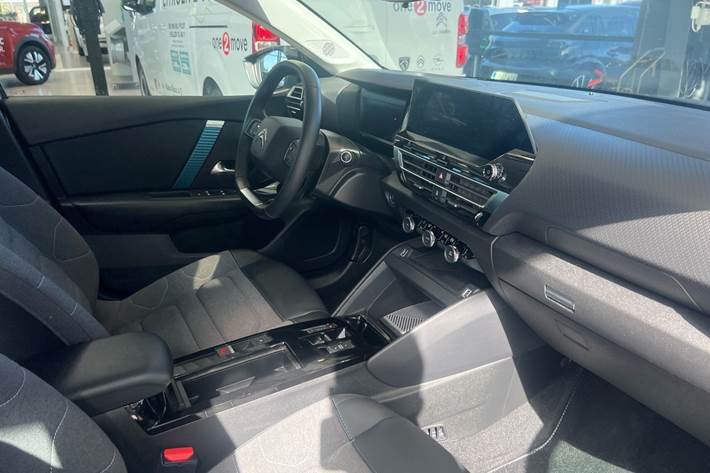 Grå Citroën ë-C4 fra 2023
