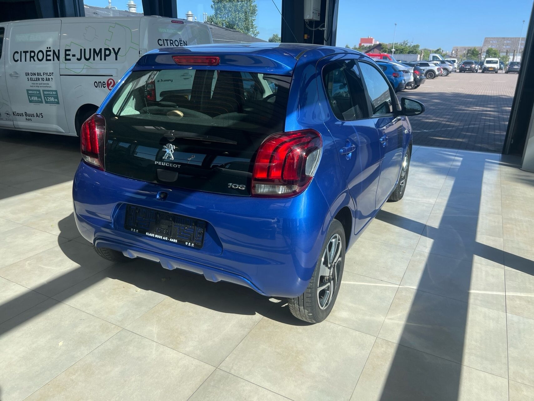 Blå Peugeot 108 fra 2020