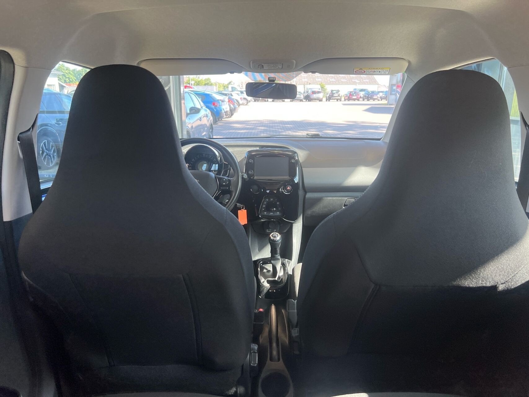 Blå Peugeot 108 fra 2020