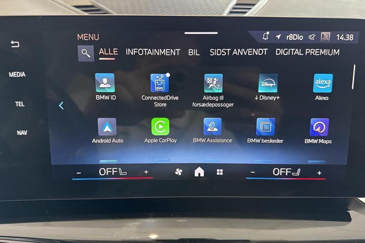 Hvid BMW iX1 fra 2025