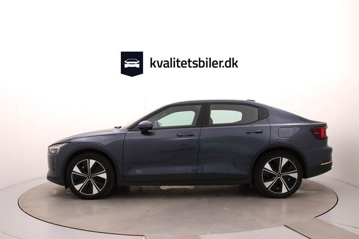 Blå Polestar 2 fra 2023