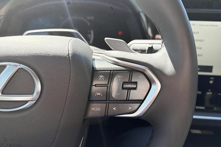 undefined Lexus RZ fra 2025