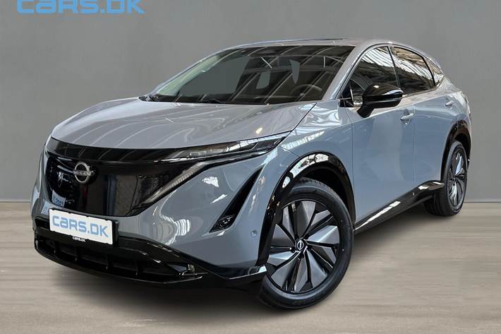 Grå Nissan Ariya fra 2026