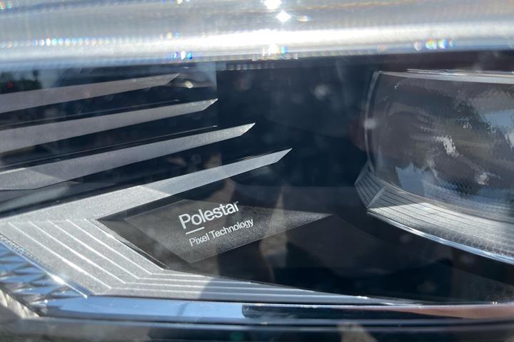Sort Polestar 2 fra 2022