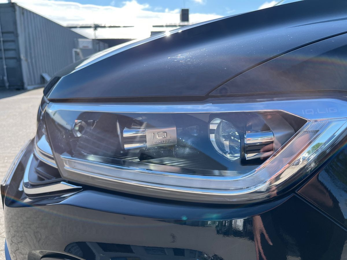 Sort VW T-Roc fra 2022