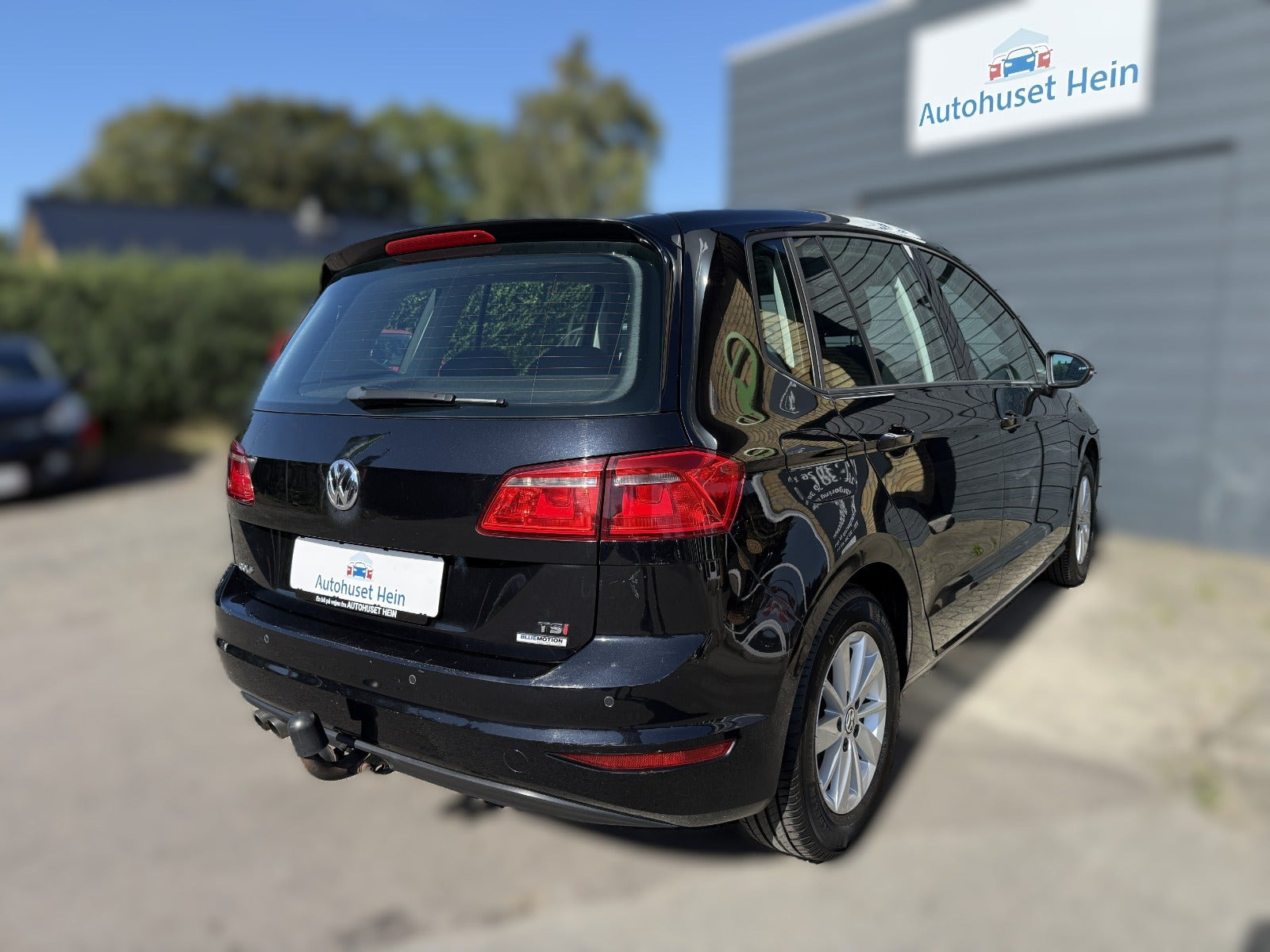 Sort VW Golf Sportsvan fra 2016