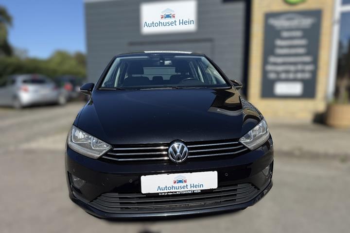 Sort VW Golf Sportsvan fra 2016