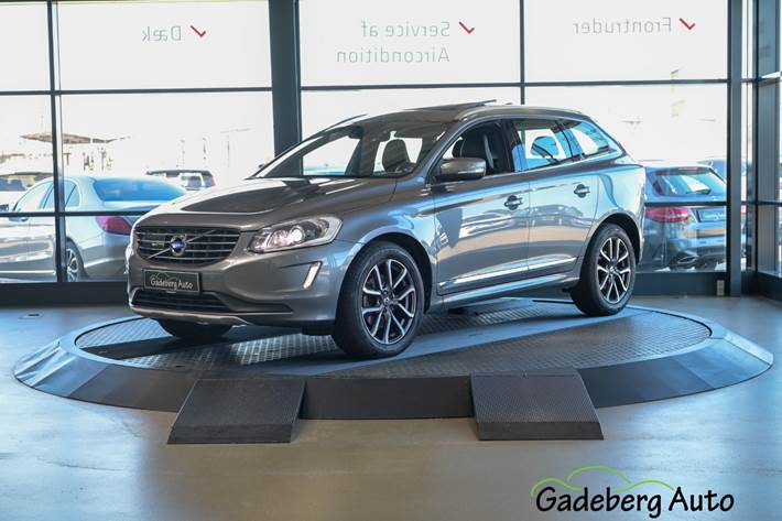 Grå Volvo XC60 fra 2017