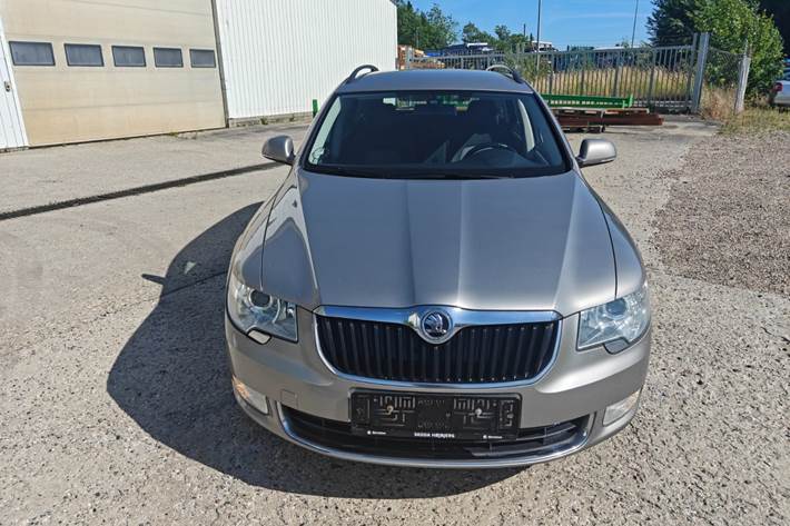 undefined Skoda Superb fra 2012