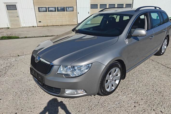 undefined Skoda Superb fra 2012