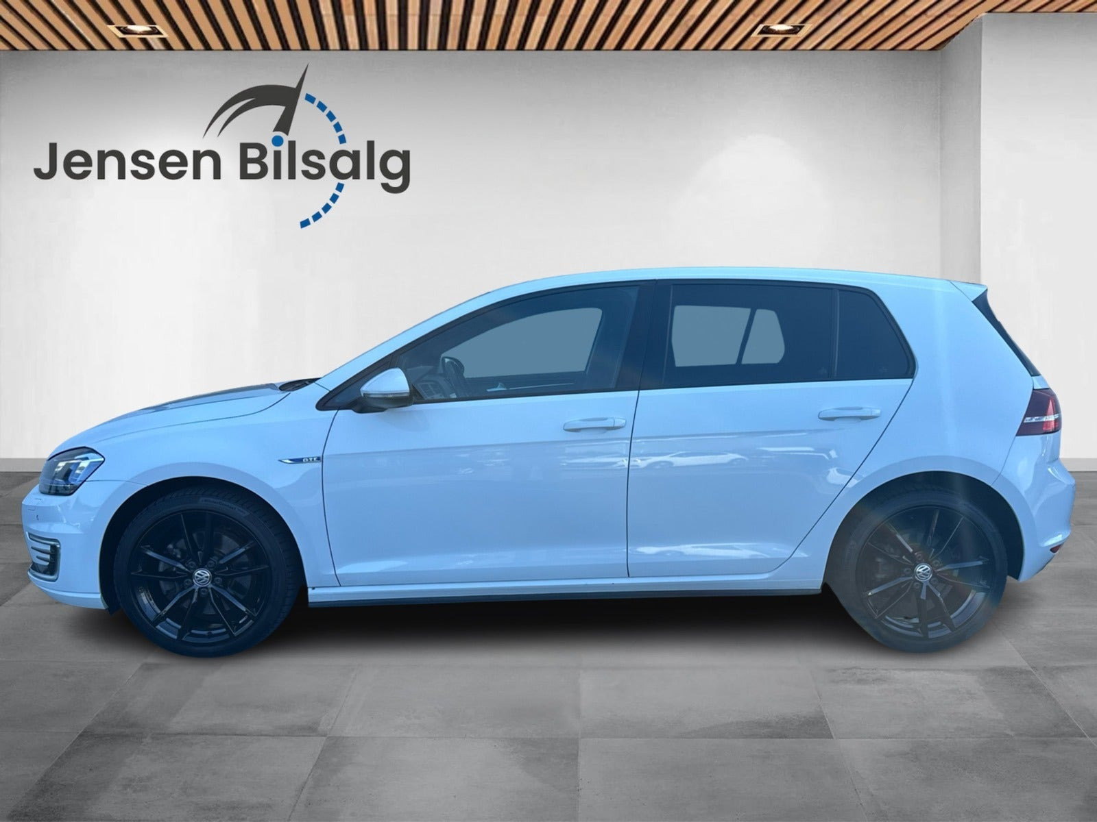 Sort VW Golf VII fra 2015