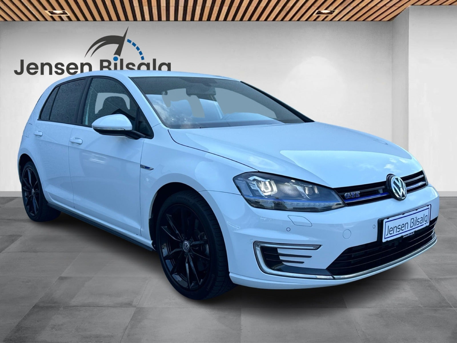 Sort VW Golf VII fra 2015