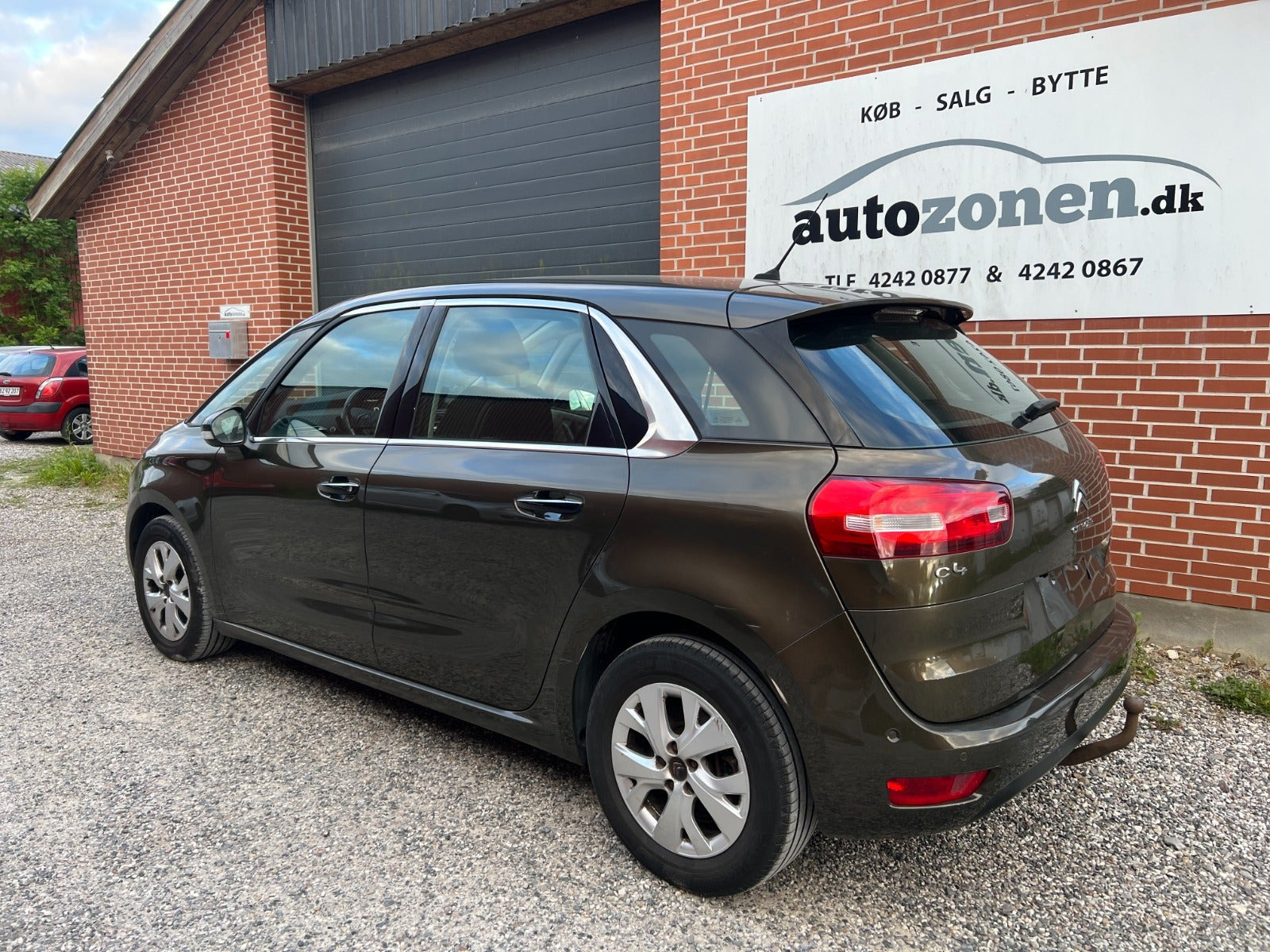 Brun Citroën C4 Picasso fra 2013