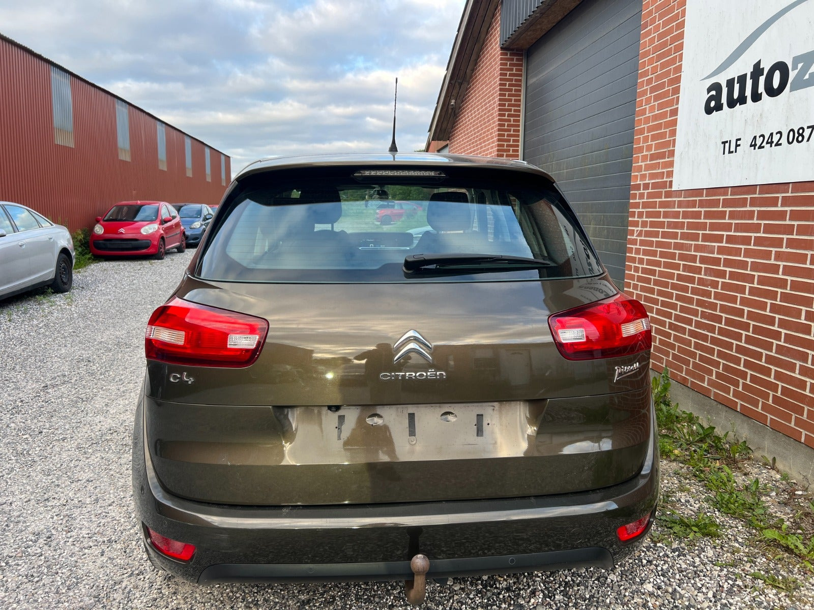 Brun Citroën C4 Picasso fra 2013