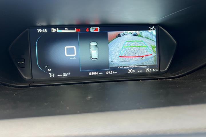 Brun Citroën C4 Picasso fra 2013