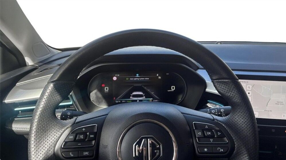 Sort MG MG5 fra 2024