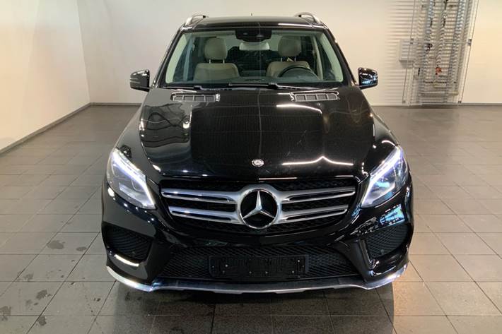 Sort Mercedes GLE350 d fra 2016