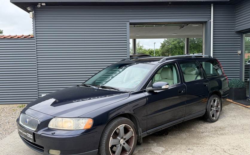 Volvo V70 2,5 T aut.