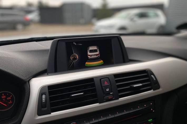 Hvid BMW 428i fra 2015