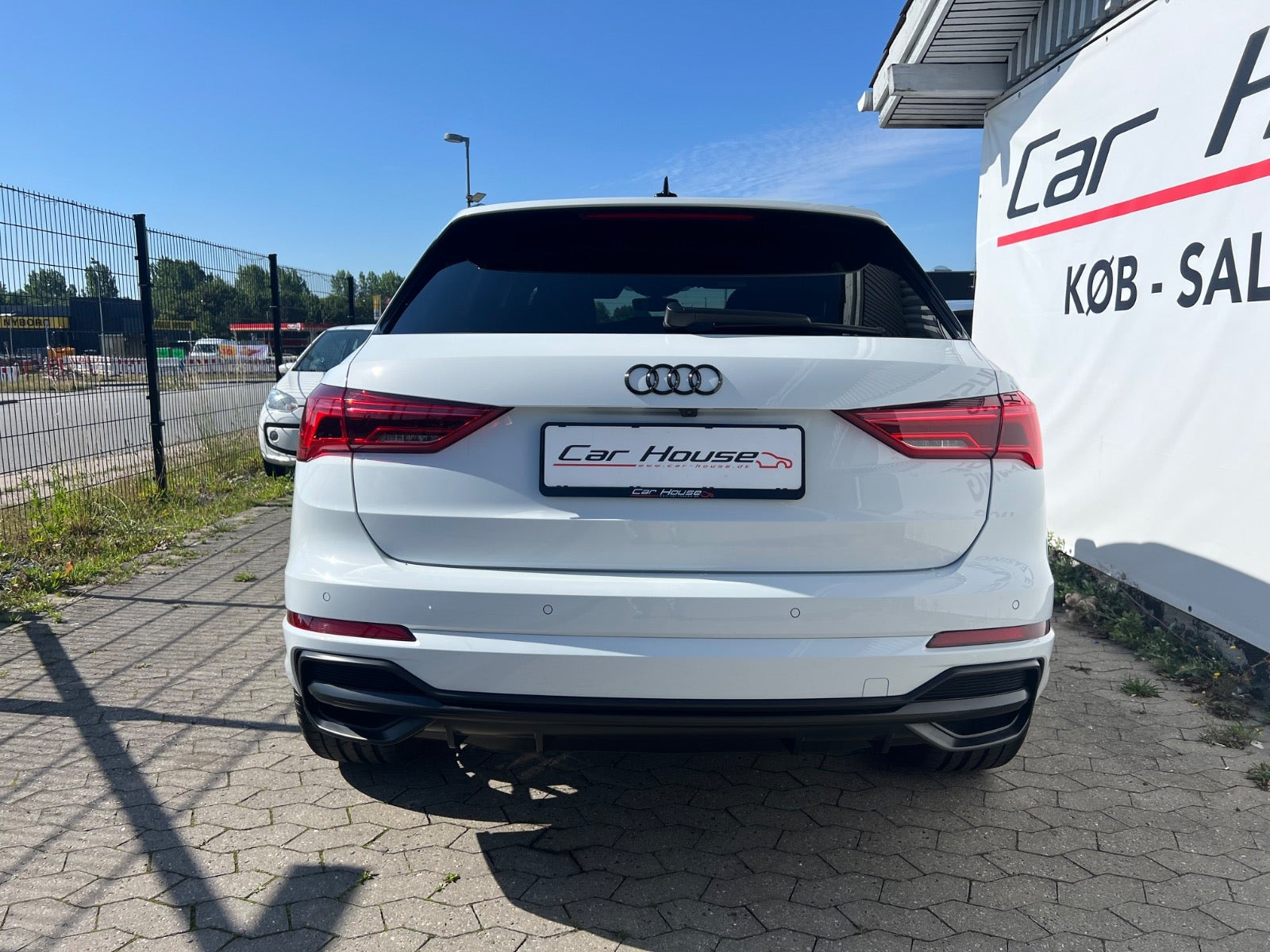 Hvid Audi Q3 fra 2021