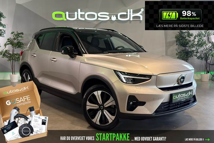 Beige Volvo XC40 fra 2023