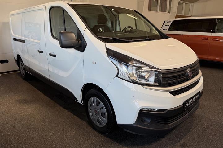 Hvid Fiat Talento fra 2016