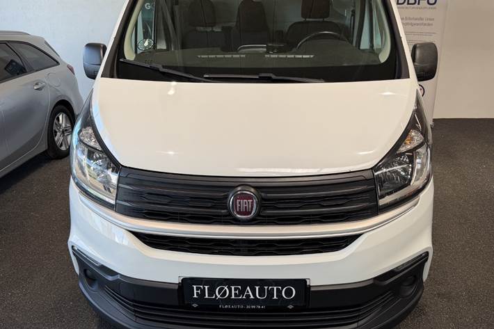 Hvid Fiat Talento fra 2016