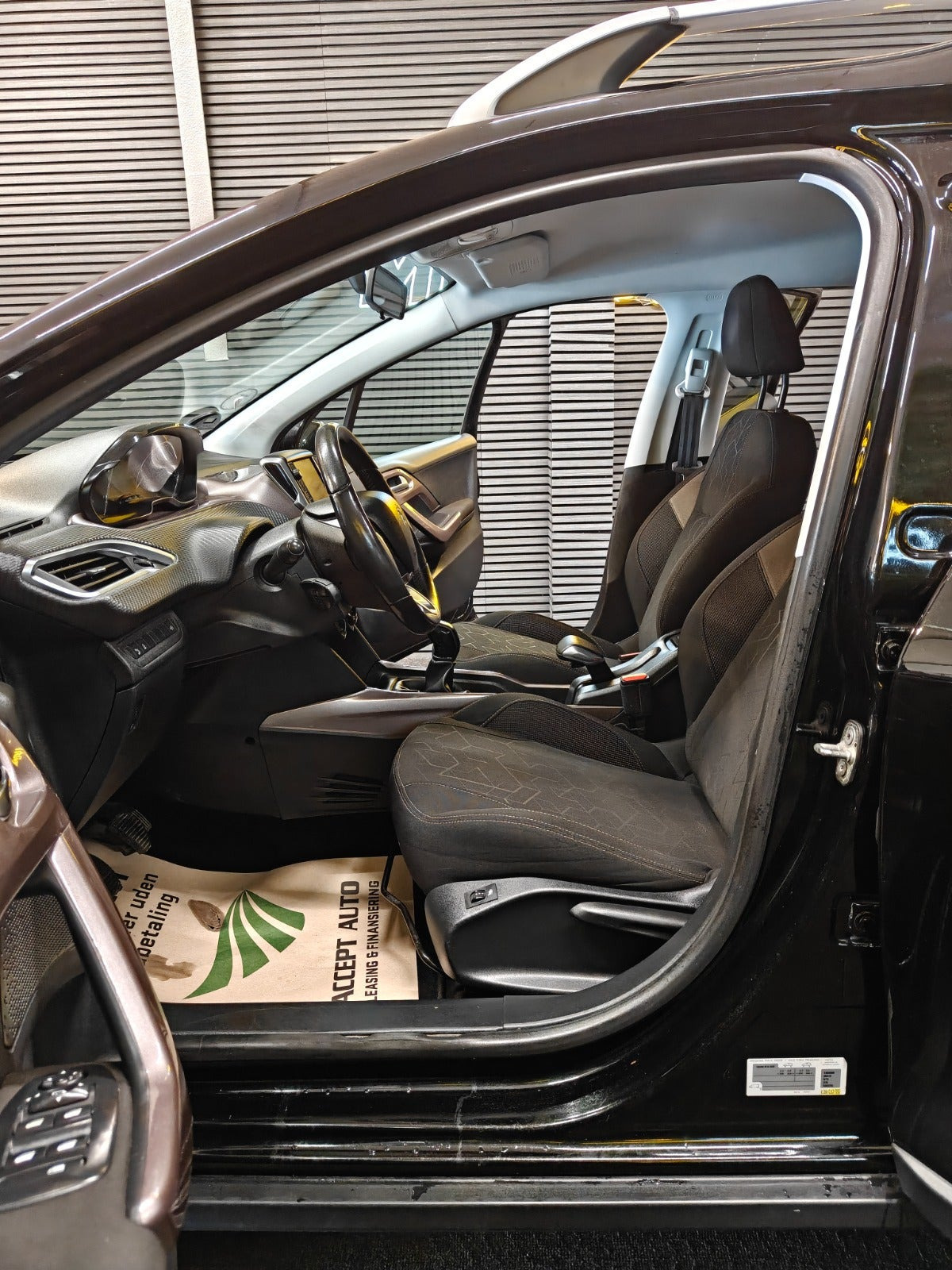undefined Peugeot 2008 fra 2014