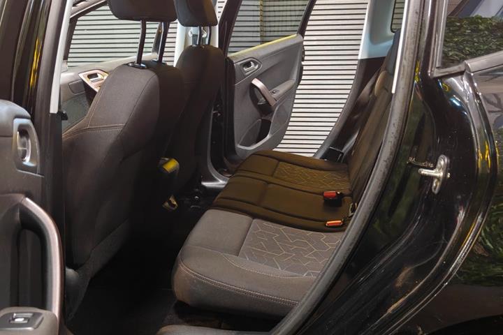 undefined Peugeot 2008 fra 2014